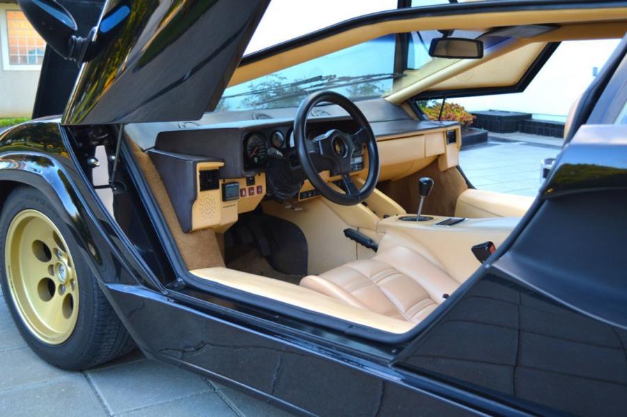  Lamborghini Countach 5000 QV 1987 года  (фото 36 из 63)